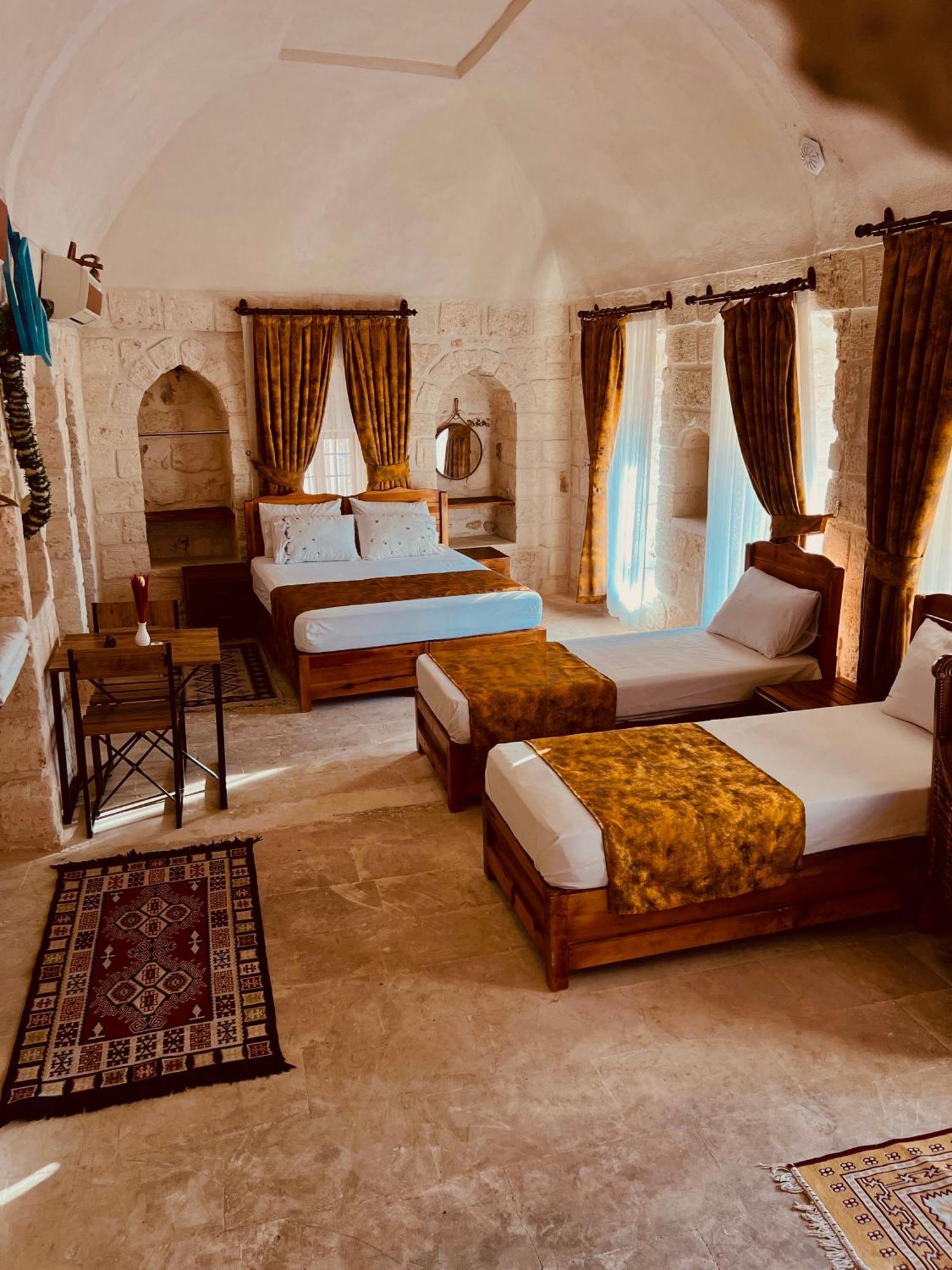Mons Masius Teras Hotel Midyat