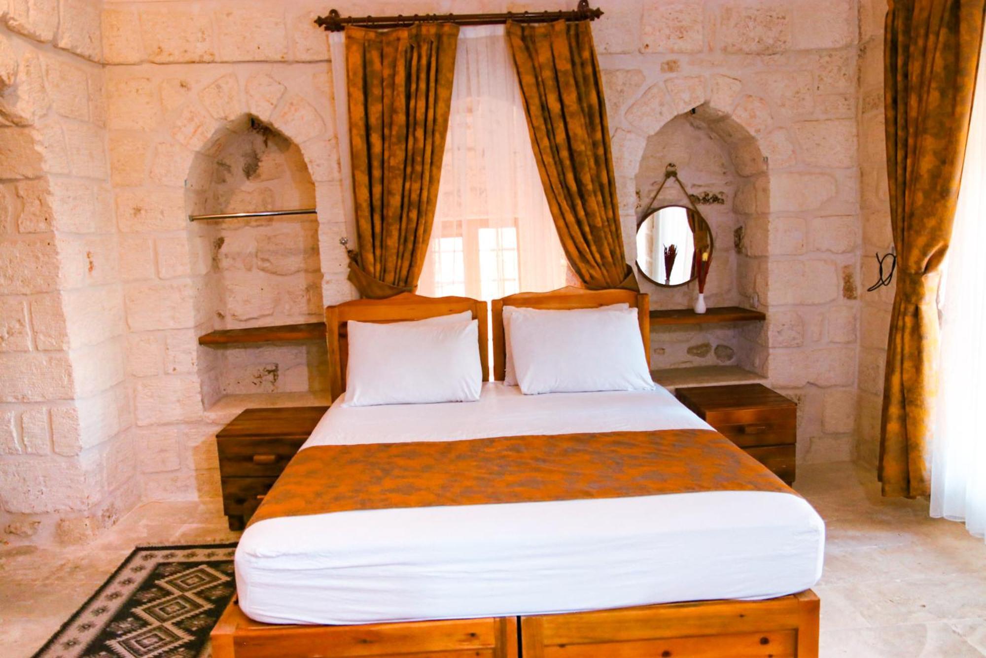 Mons Masius Teras Hotel Midyat