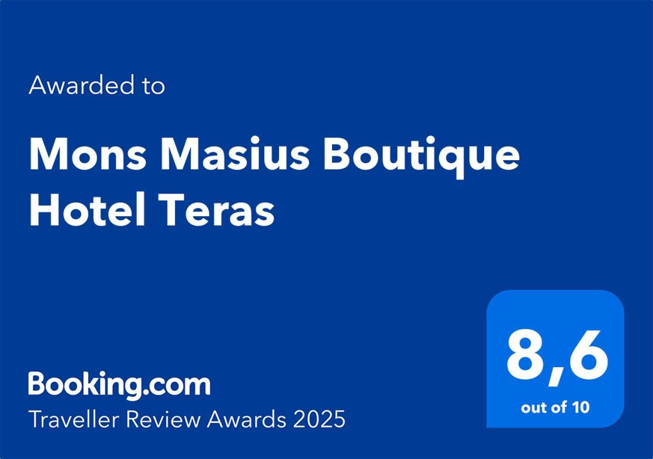 Hotel Mons Masius Teras